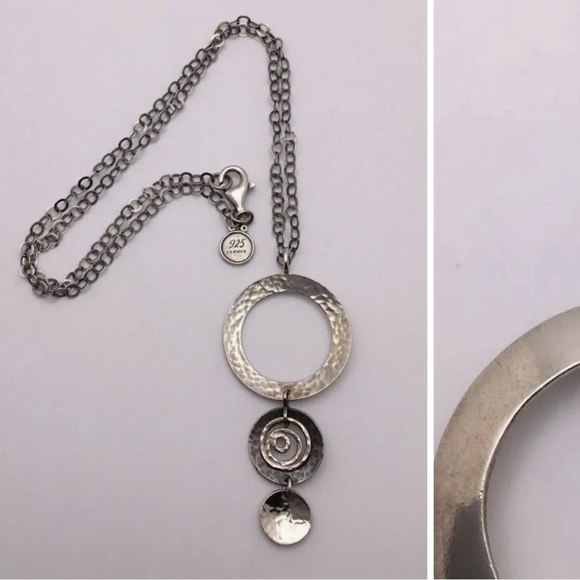 Silpada Sterling Silver Three Disk Swirl Circle Hammered Pendant Necklace 925 - Picture 9 of 12